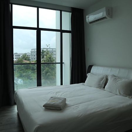 Zen66 @ Roxy Serviced Apartment Кучинг Екстериор снимка